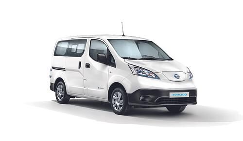 Nissan e-NV200   - Nun auch als Bus für Gewerbetreibende  