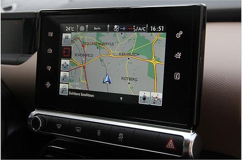 Alle wichtigen Funktionen werden über einen Touchscreen eingestellt