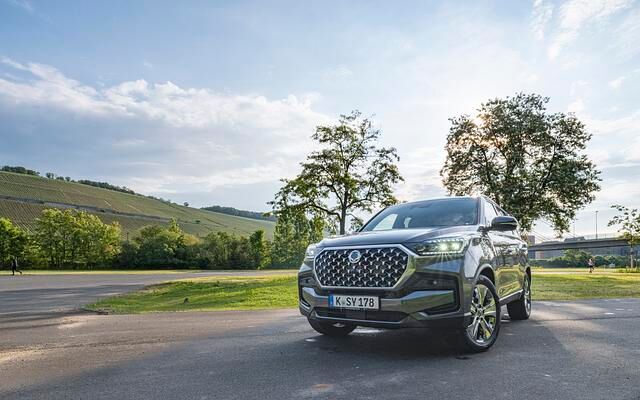 Es gibt mehr Leistung und Drehmoment, mehr Ausstattung und viele neue Assistenten