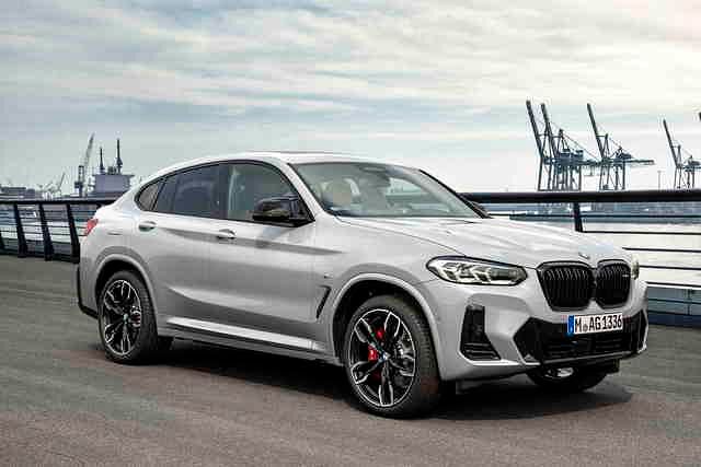 Der Technik-Bruder X4 wurde in gleicher Weise aufgefrischt wie der X3