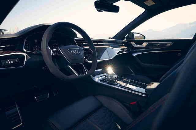 Innen gibt es feine Audi-Qualität mit einer besonderen Abt-Note