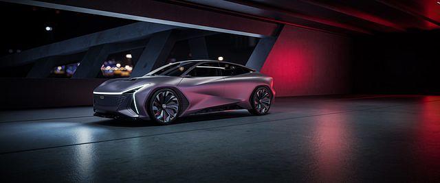 Sehenswert ist auch das x-förmige Sickenspiel in den Flanken des Starburst