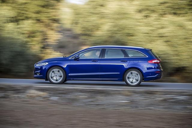 Er ist 4,87 Meter lang