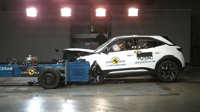 Auch der Opel Mokka kommt auf eine Vier-Sterne-Bewertung beim Euro-NCAP-Crashtest