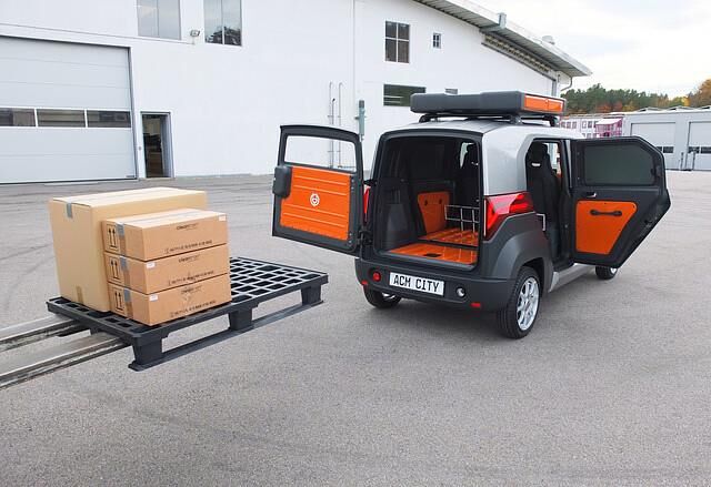 Ins Heck des City One sollen bis zu 1.450 Liter Gepäck passen