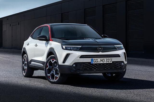 Das optische Highlight des kleinen Opel-SUV ist das Vizor genannte Frontdesign