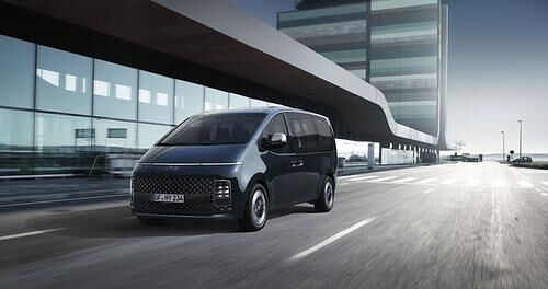 Hyundai Staria   - Luxuriöser Start des Multivan-Konkurrenten 