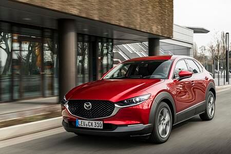 Test: Mazda CX-30 e-Skyactive X 2.0 M Hybrid AWD - Unterwegs mit Rudolf und Nicolaus Test: Mazda CX-30 e-Skyactive X 2.0 M Hybrid AWD - Unterwegs mit Rudolf und Nicolaus