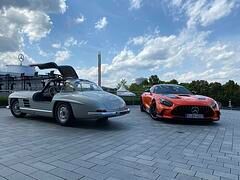 Impression: Mercedes 300 SL trifft AMG GT Black Series - Traum in alt und neu 