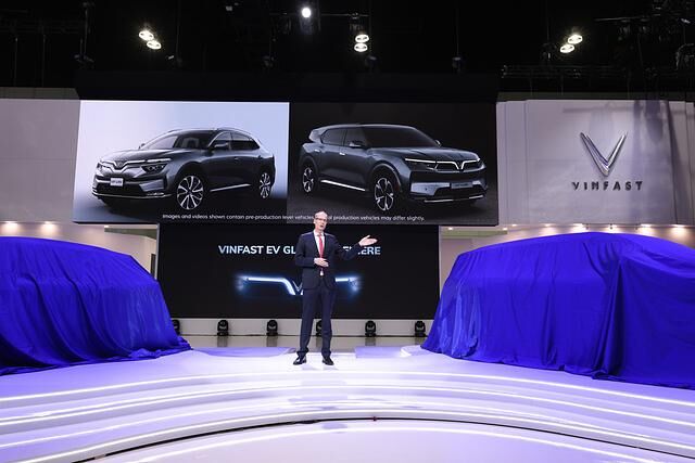 Auf der Auto Show in Los Angeles hat Lohscheller die neuen VinFast-Modelle enthüllt