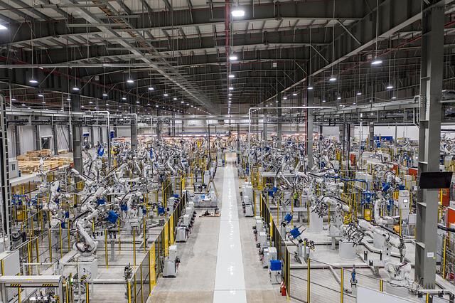 Die hochautomatisierte 135-Hektar-Fabrik ist für 250.000 Autos im Jahr ausgelegt