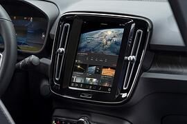 Volvo kooperiert mit Google   - Laden und streamen  
