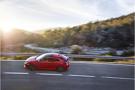 Der Honda Civic hat in der Länge um 13,6 Zentimeter zugelegt