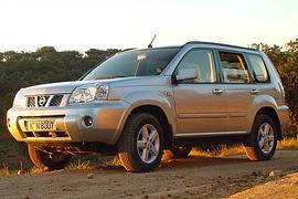 Nissan X-Trail Modelljahr 2004: Frisch geschminkt und fitter gemacht