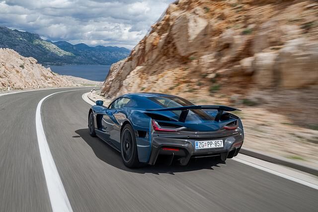 Fast alles an dem Auto hat Rimac allein entwickelt