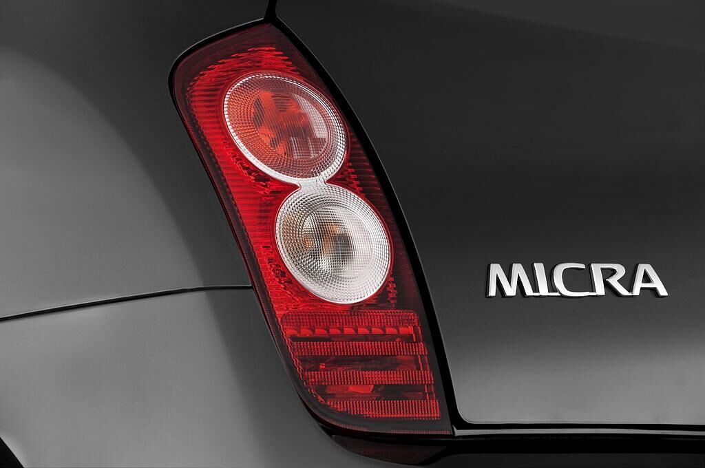 Nissan Micra (Baujahr 2009) Visia 5 Türen Rücklicht
