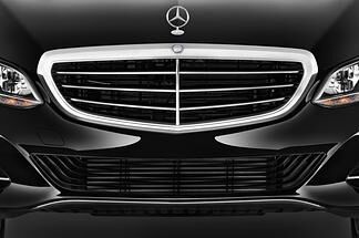 Mercedes E-Class (Baujahr 2015) Elegance 4 Türen Kühlergrill und Scheinwerfer