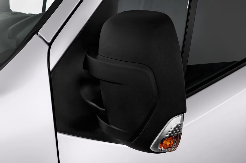 Nissan NV400 Kombi (Baujahr 2016) Premium 5 Türen Außenspiegel