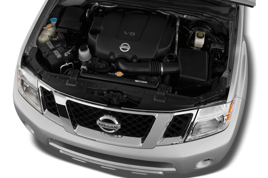 Nissan Pathfinder (Baujahr 2010) LE 5 Türen Motor