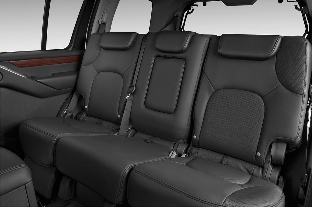 Nissan Pathfinder (Baujahr 2010) LE 5 Türen Rücksitze