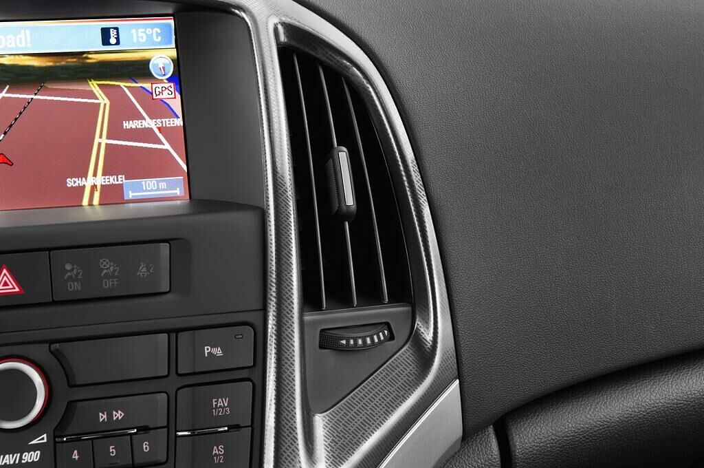 Opel Astra (Baujahr 2012) INNOVATION 5 Türen Lüftung