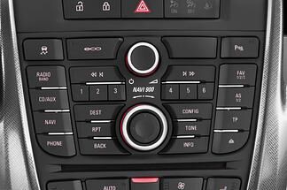 Opel Astra (Baujahr 2012) INNOVATION 5 Türen Radio und Infotainmentsystem