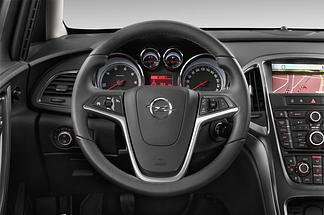 Opel Astra (Baujahr 2012) INNOVATION 5 Türen Lenkrad