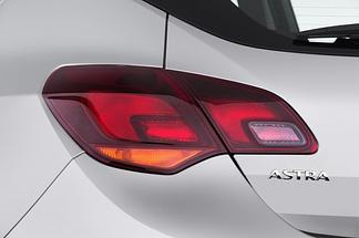 Opel Astra (Baujahr 2012) INNOVATION 5 Türen Rücklicht