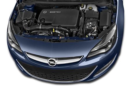 Opel Astra (Baujahr 2013) Sport 5 Türen Motor