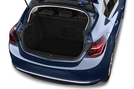 Opel Astra (Baujahr 2013) Sport 5 Türen Kofferraum