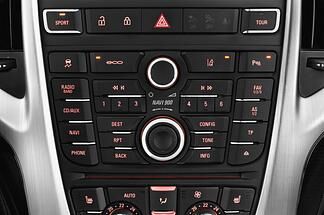 Opel Astra GTC (Baujahr 2013) INNOVATION 3 Türen Radio und Infotainmentsystem