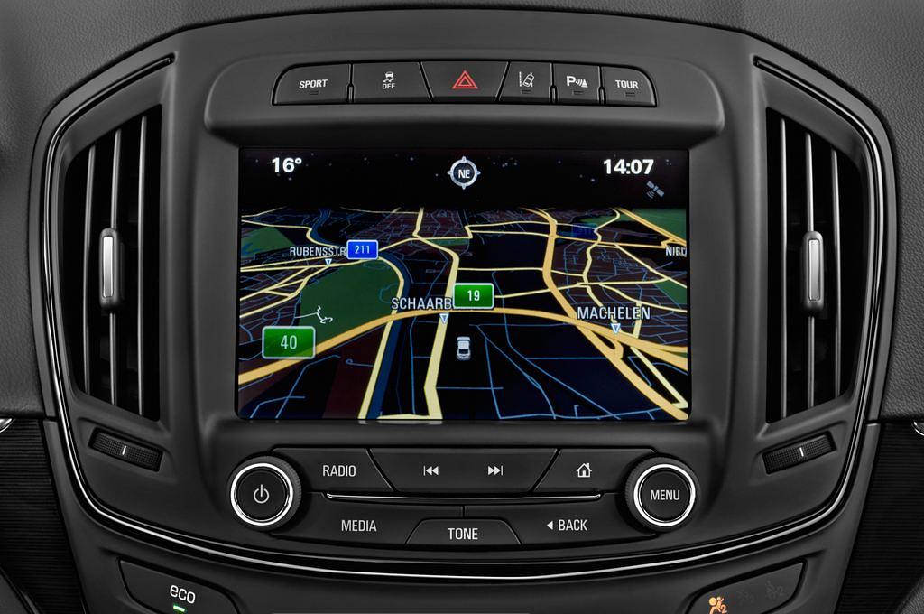 Opel Insignia (Baujahr 2014) Business Innovation 5 Türen Radio und Infotainmentsystem