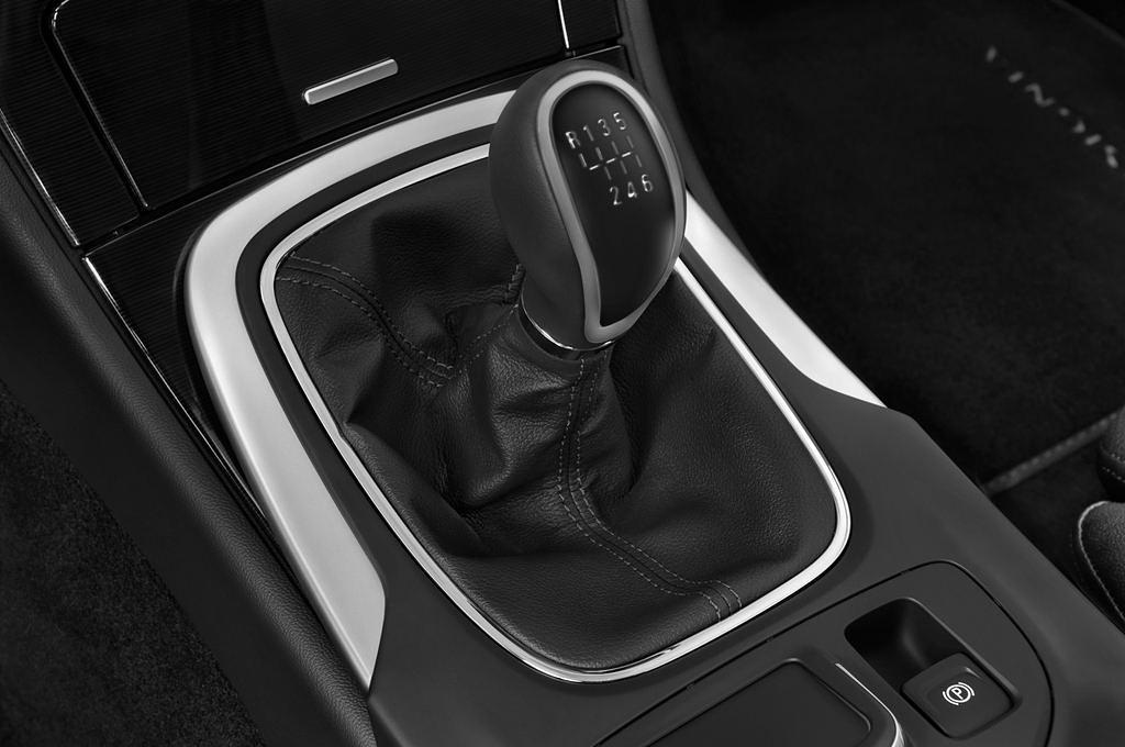 Opel Insignia (Baujahr 2014) Business Innovation 5 Türen Schalthebel