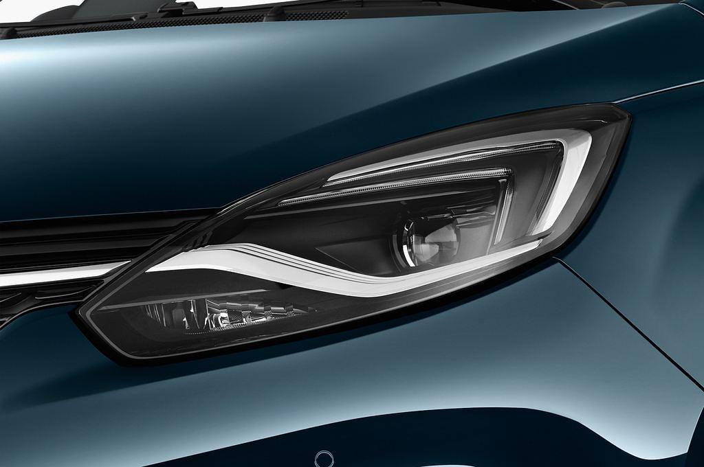 Opel Zafira (Baujahr 2017) Innovation 5 Türen Scheinwerfer