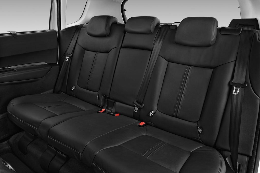 Peugeot 3008 (Baujahr 2013) HYbrid4 5 Türen Rücksitze