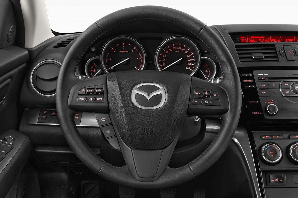 Mazda Mazda6 (Baujahr 2010) Exclusive-Line 5 Türen Lenkrad