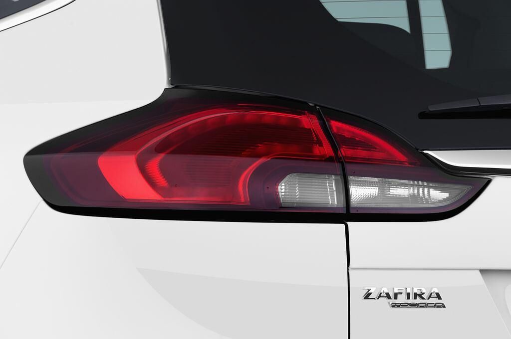 Opel Zafira Tourer (Baujahr 2013) INNOVATION 5 Türen Rücklicht