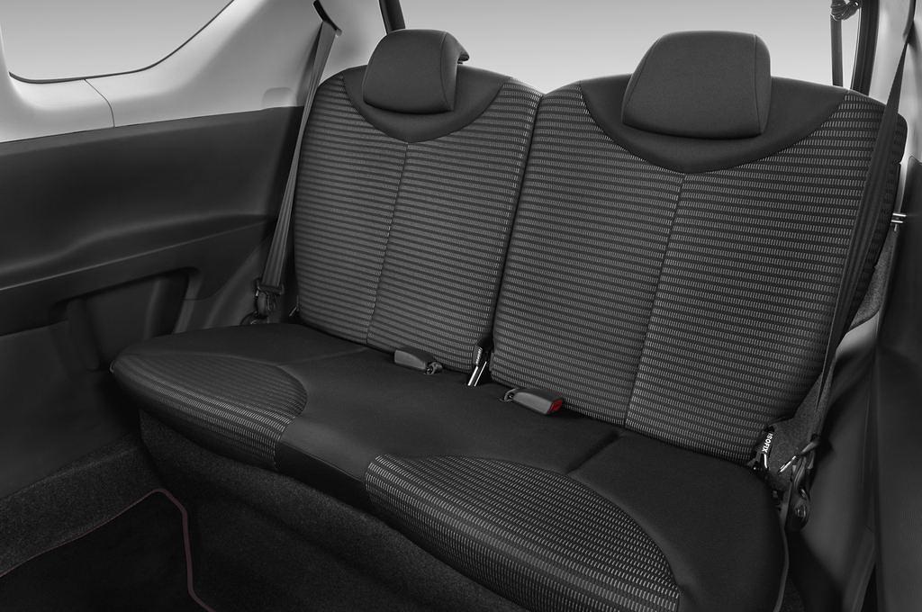 Peugeot 107 (Baujahr 2012) Envy 3 Türen Rücksitze