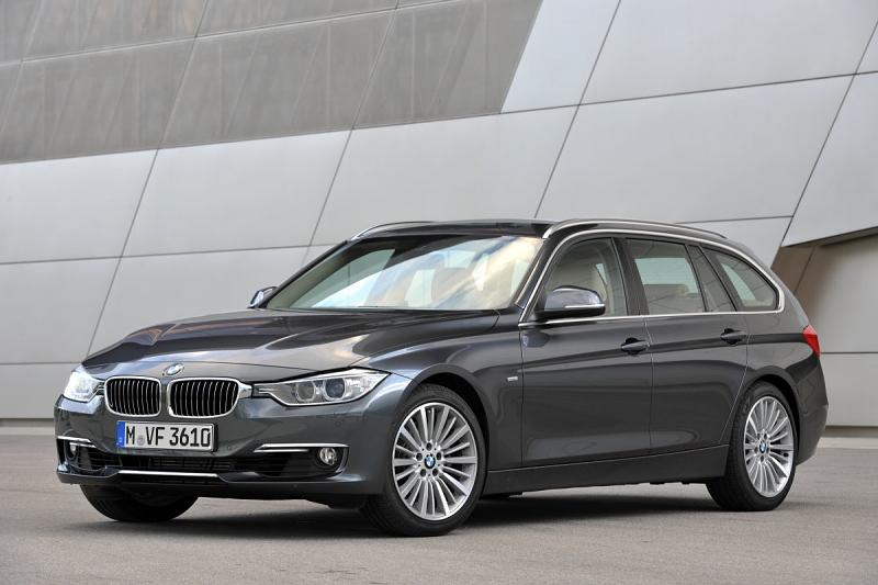 BMW 320i Touring
