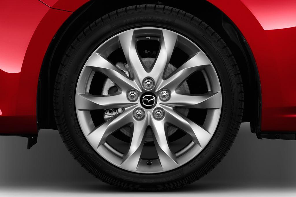 Mazda Mazda3 (Baujahr 2013) Sports-Line 5 Türen Reifen und Felge