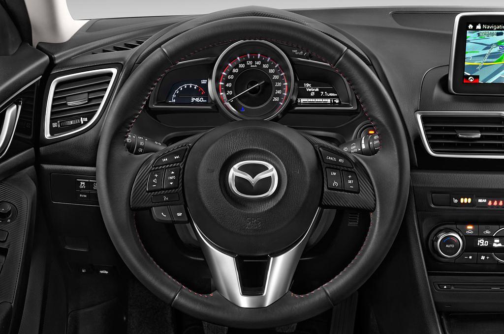 Mazda Mazda3 (Baujahr 2014) Center-Line 5 Türen Lenkrad