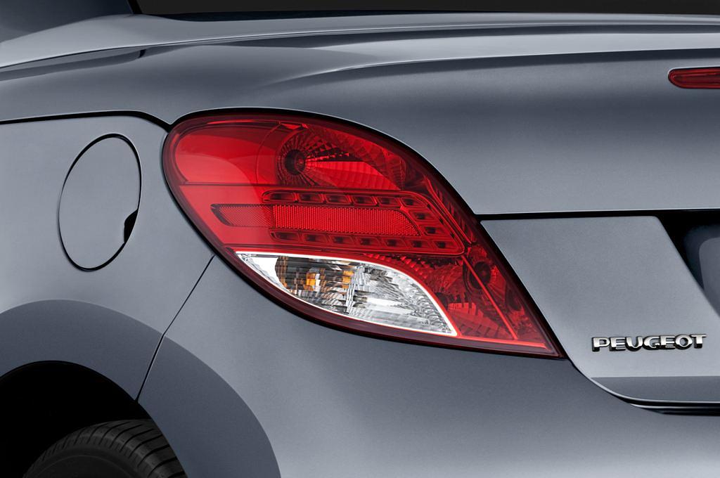 Peugeot 207 (Baujahr 2010) Premium 2 Türen Rücklicht
