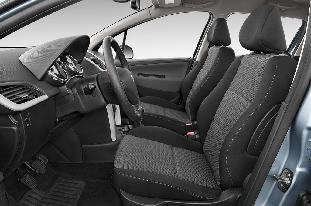 Peugeot 207 (Baujahr 2010) Premium 5 Türen Vordersitze