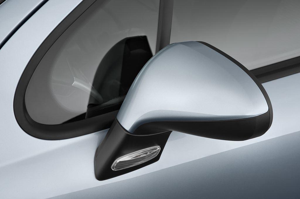 Peugeot 207 (Baujahr 2010) Premium 5 Türen Außenspiegel