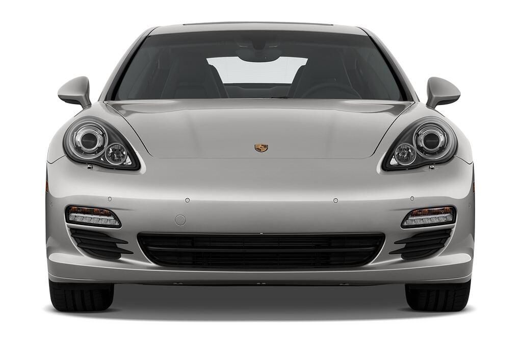 Porsche Panamera (Baujahr 2010) S 5 Türen Frontansicht