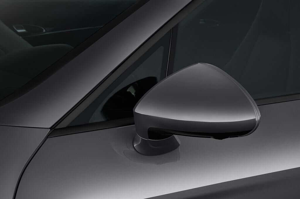 Porsche Panamera (Baujahr 2016) - 5 Türen Außenspiegel