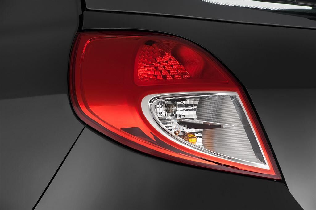 Renault Clio (Baujahr 2010) Exception 5 Türen Rücklicht