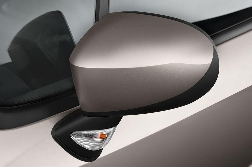 Renault Grand Scenic (Baujahr 2012) Bose Edition 5 Türen Außenspiegel