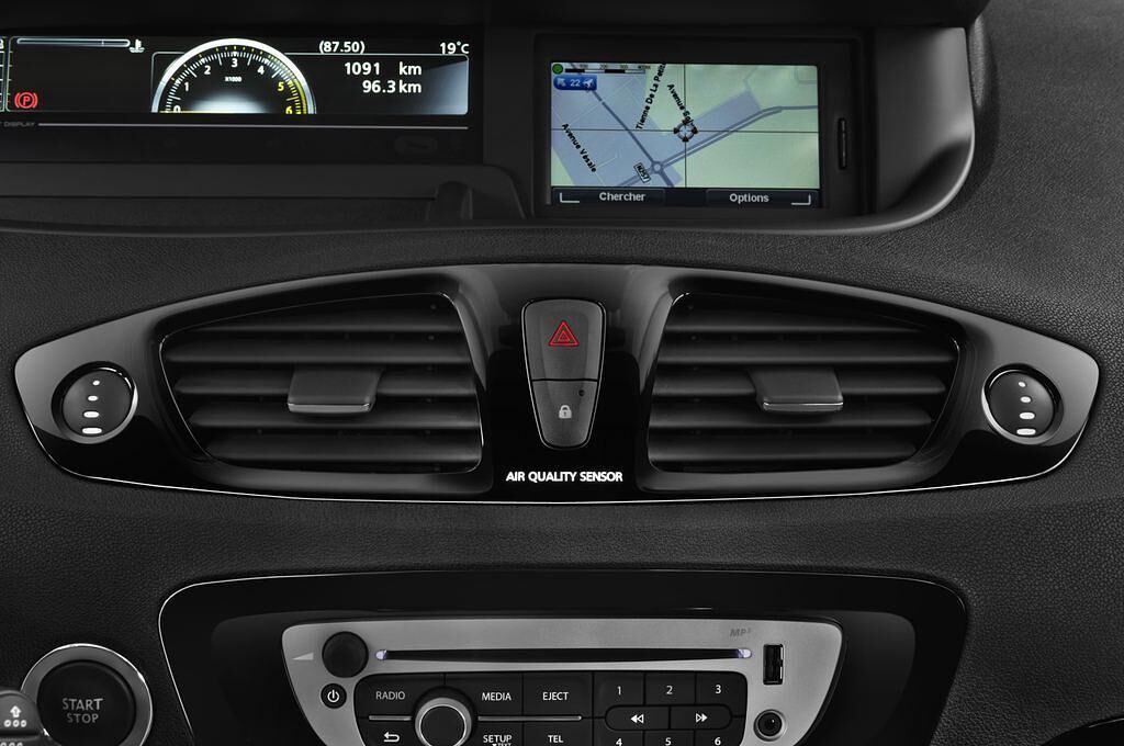 Renault Grand Modus (Baujahr 2010) Dynamique 5 Türen Lüftung