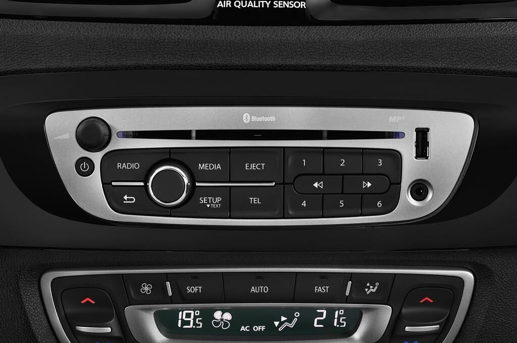 Renault Grand Modus (Baujahr 2010) Dynamique 5 Türen Radio und Infotainmentsystem